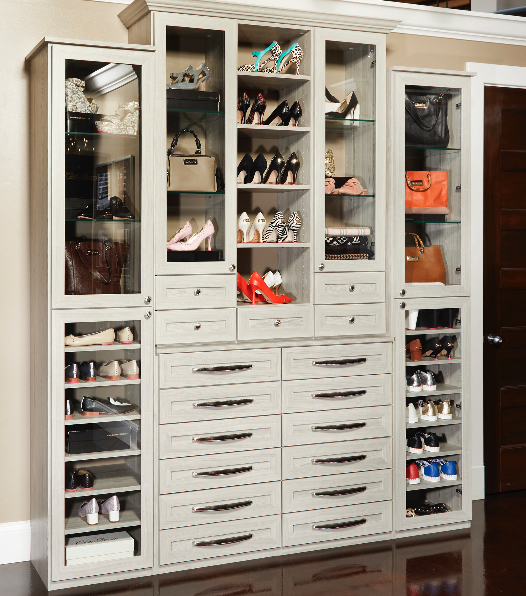 "Boutique-Inspired" Custom Closets: Home Improvements